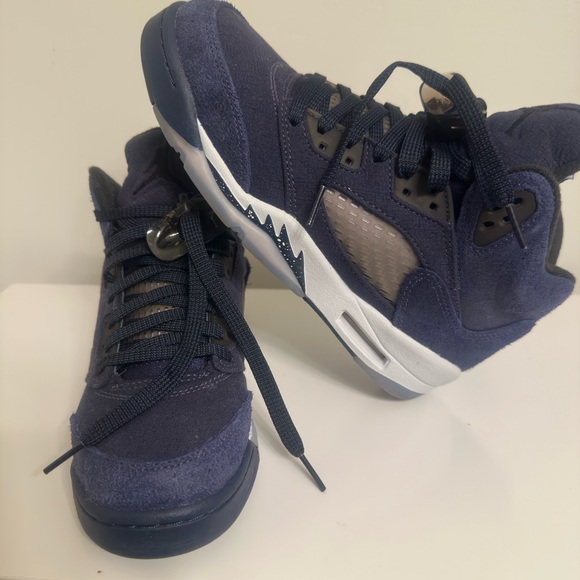 Jordan Women's Sneakers in Deep Blue and White - Picture 1 of 10